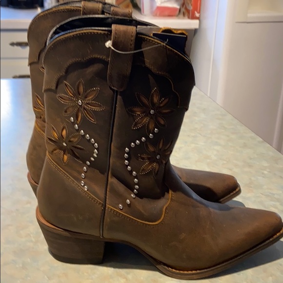 Leather cowgirl boots with bling - Picture 2 of 4